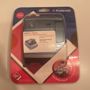 Polaroid ONE600 Classic instant camera brand new in package